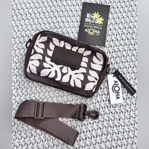 Aloha Collection• SUPER SPECIAL LIMITED EDITION APPLIQUE Le Tour Coconut Sands